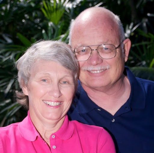 Laurie Olson Photo 38