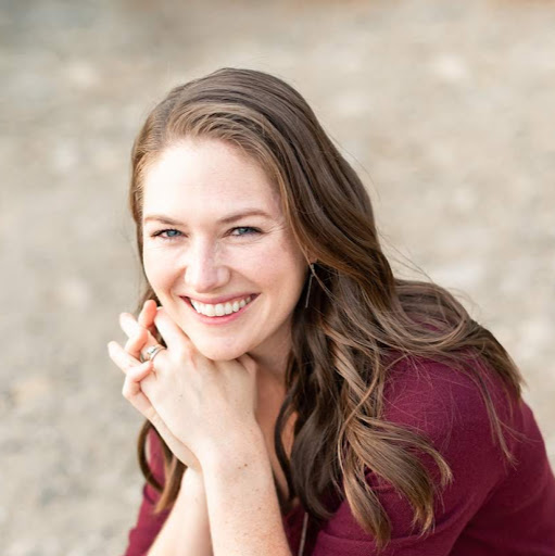 Julia Crawford Photo 44