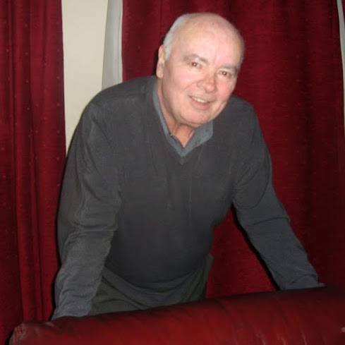 Mark Elliot Photo 16