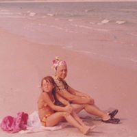 Sharon Gillette Photo 24