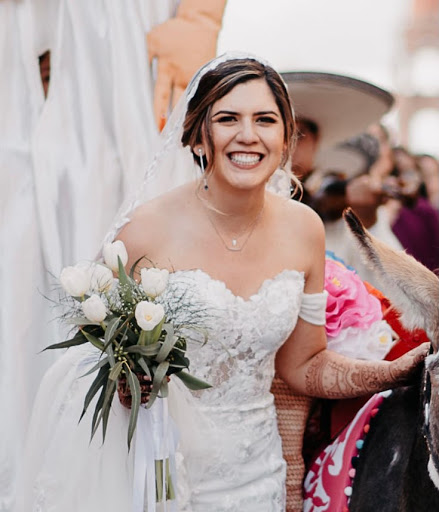 Samantha Varela Photo 17