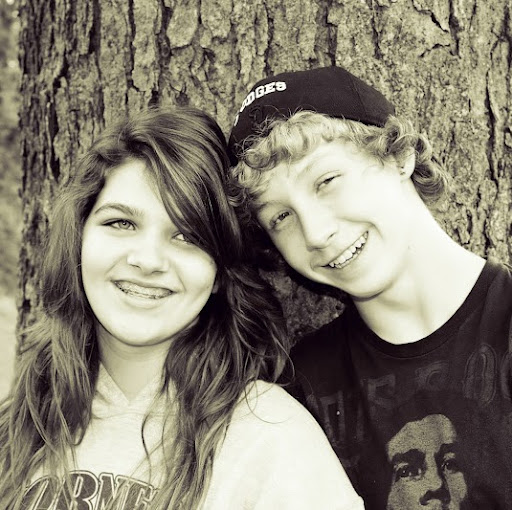 Hannah Strickland Photo 17