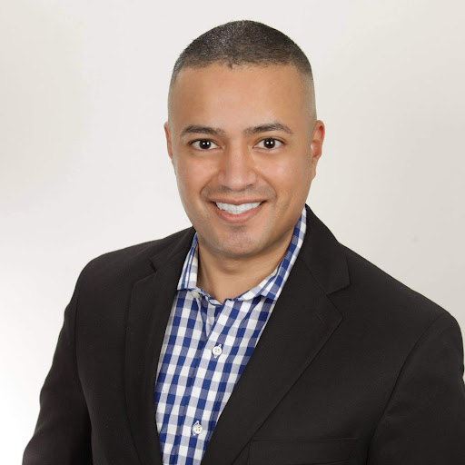 Oscar Sanchez Photo 18
