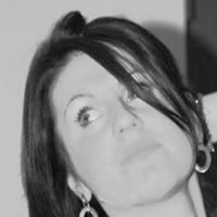 Sheena English Photo 24