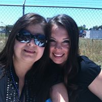 Suzanne Gonzales Photo 15