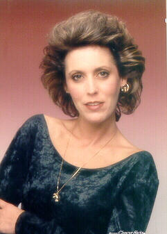 Pamela Willis Photo 37