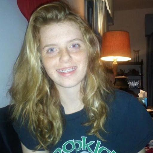 Elizabeth Sisk Photo 29