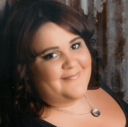 Samantha Hill Photo 28