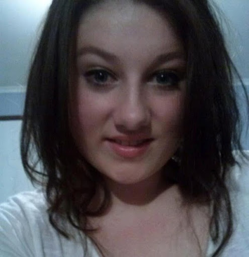 Danielle Franks Photo 30