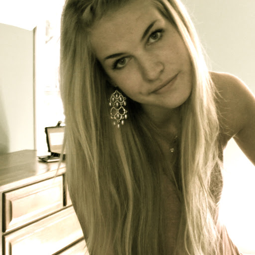 Maria Hammer Photo 26