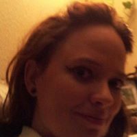 Sarah Ledford Photo 37
