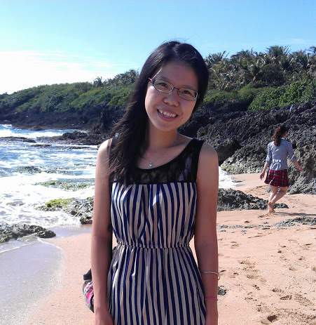 Laura Liu Photo 44