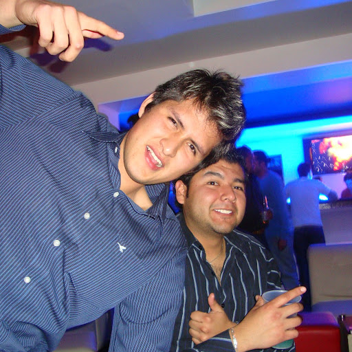 Hugo Moreno Photo 34