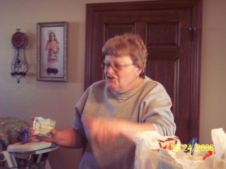 Nancy Robertson Photo 28