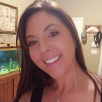 Renee Thompson Photo 31
