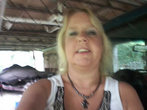 Denise Adkins Photo 30