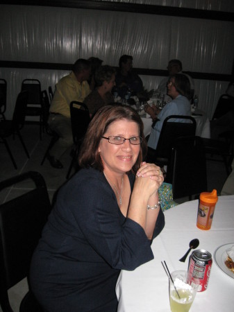 Julie Griffin Photo 25