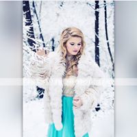 Nicole Randall Photo 21