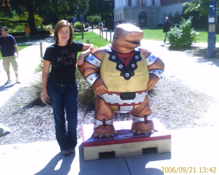 Kristine Phillips Photo 15
