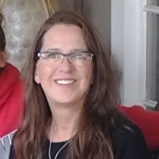 Robin Kelly Photo 23