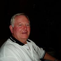 Laurie Riddle Photo 10