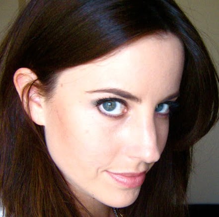 Jessica Ward Photo 35