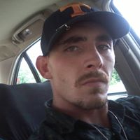 Bobby Long Photo 20