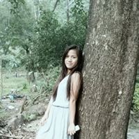 Julie Paz Photo 17