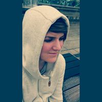 Jenny Beam Photo 9