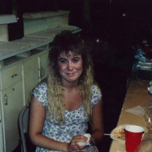 Lisa Gardner Photo 43