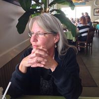 Laurie Ray Photo 17