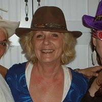 Christina Himes Photo 6
