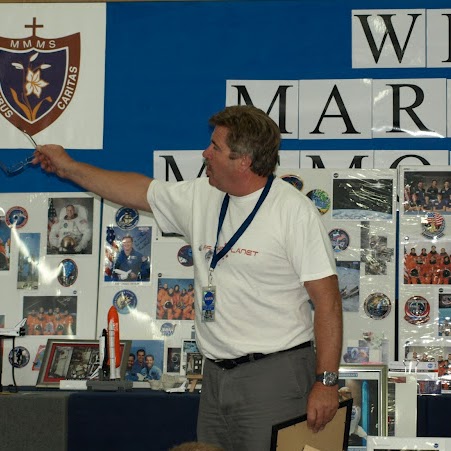 Peter Bush Photo 30