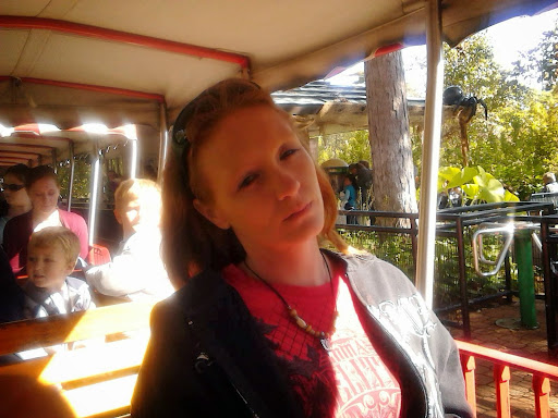 Amy Hogue Photo 24