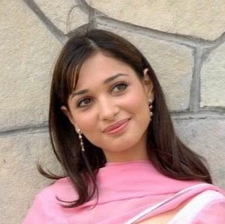 Lara Stark Photo 15