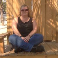 Pamela Dickey Photo 28