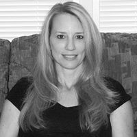Julie Hampton Photo 21