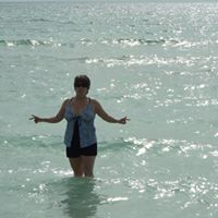 Anita Robbins Photo 13