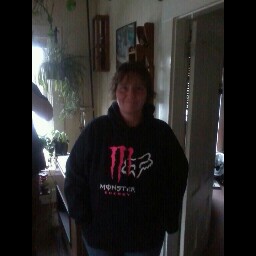 Roberta Thompson Photo 28