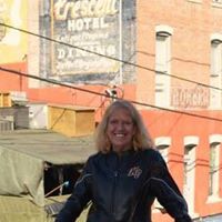 Debbie Compton Photo 36