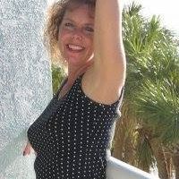 Nina Ingram Photo 11