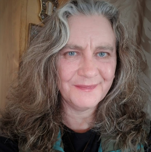 Linda Steiner Photo 33