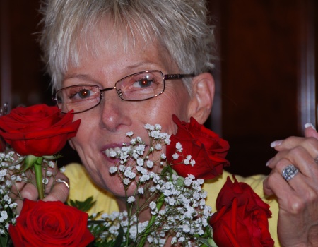 Linda May Photo 38