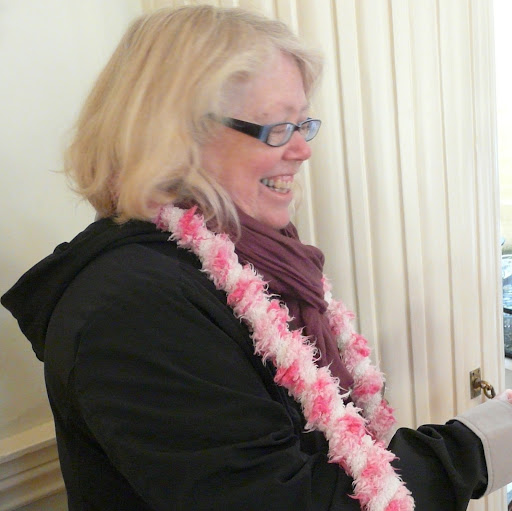 Susan Gray Photo 33