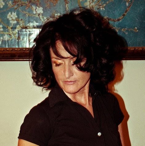 Suzanne Rose Photo 45