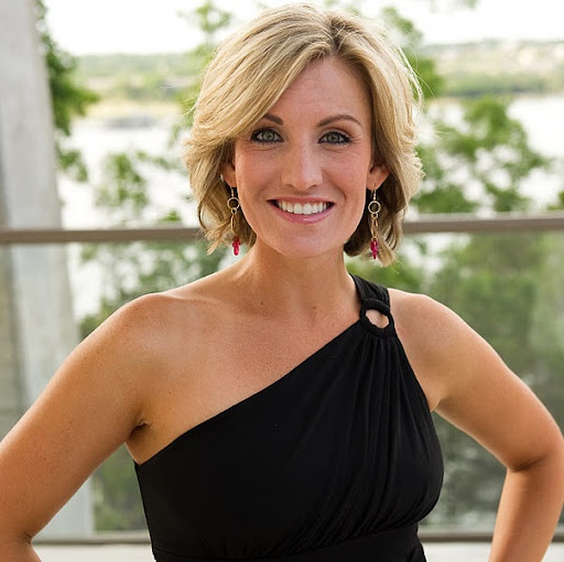 Heidi Parker Photo 29