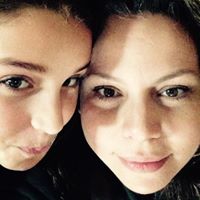 Irene Flores Photo 24