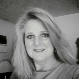 Holly Albrecht Photo 2