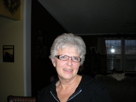Becky Johnson Photo 42
