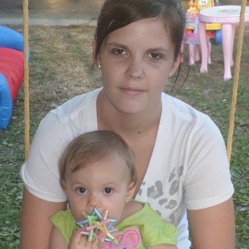 Michelle Durbin Photo 43